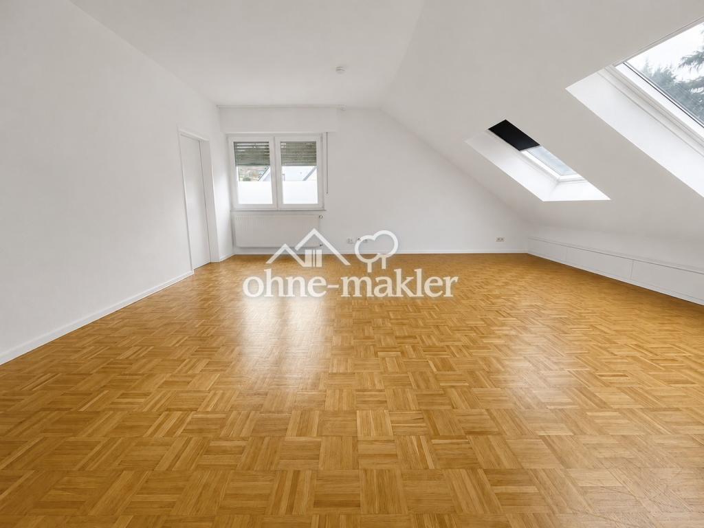helle, geräumige & frisch renovierte 2 Zimmer Dachgeschosswohnung - Foto 3