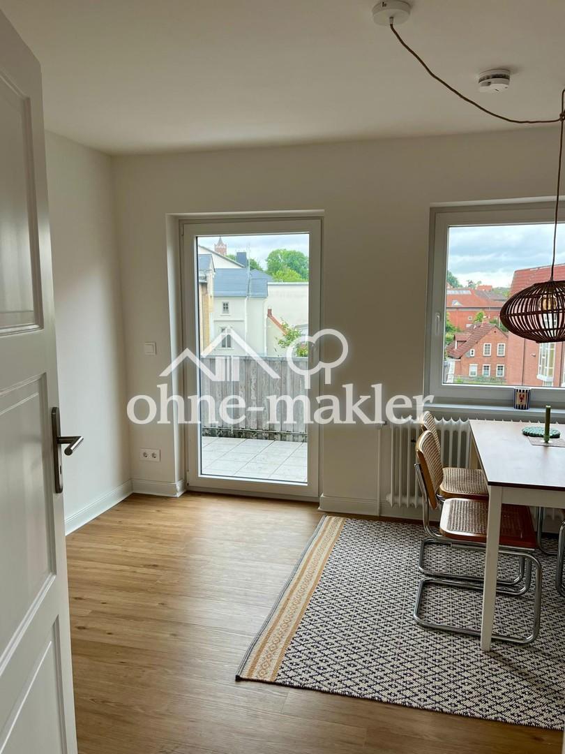 Renovierte Wohnung in direkter Innenstadtlage mit Balkon in Eutin - Foto 3