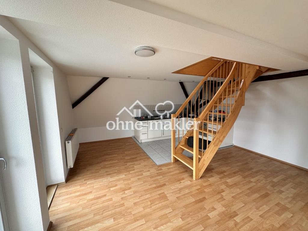 Maisonette-Wohnung mit großer 40m² Dachterrasse in Sinsheim-Hilsbach - Photo 2