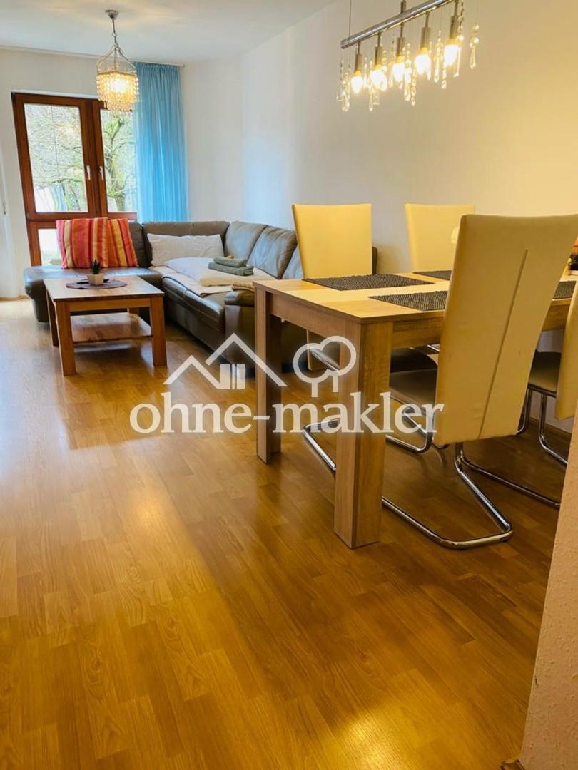 Die Wohnung ist eher praktisch und gemütlich als modern eingerichtet - Photo 2