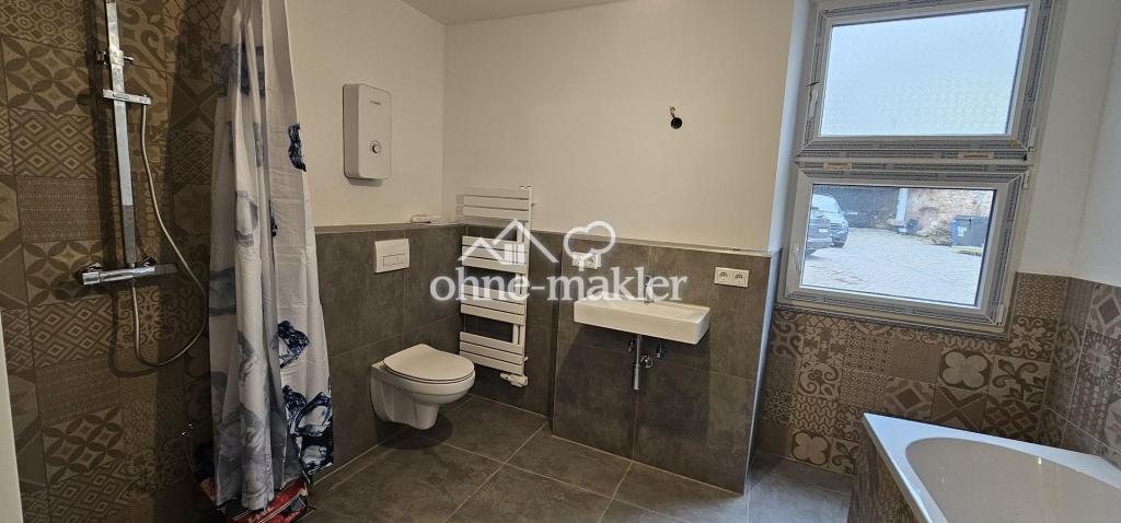 Renovierte 3 Zimmer Wohnung mit 1-2 Stellplätzen - Photo 3