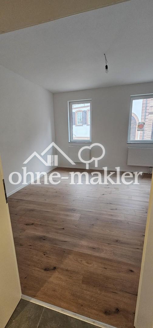 Renovierte 3 Zimmer Wohnung mit 1-2 Stellplätzen - Photo 2