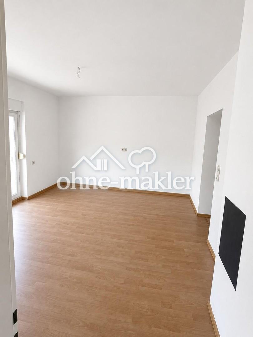 4-Zimmer-Wohnung mit 2 Balkonen in zentraler Lage von Schweinfurt - Photo 2