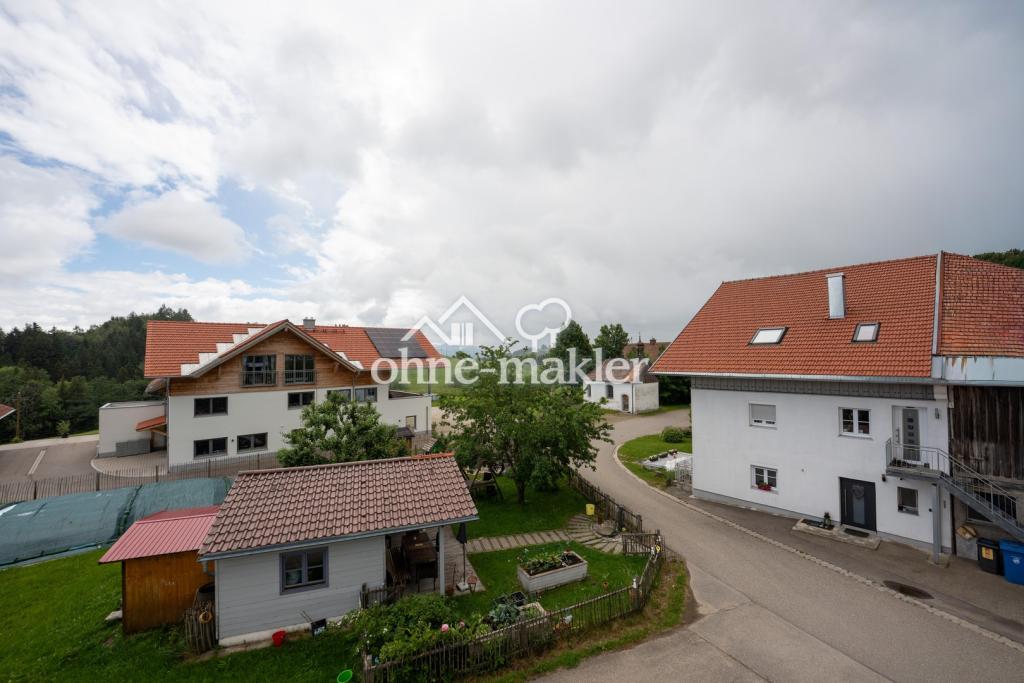 Frisch renovierte 4-Zimmer-Dachgeschosswohnung mit ca. 129 m² Wohnfläche - Photo 5