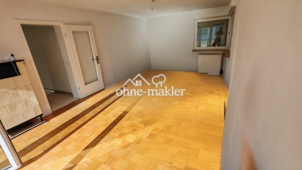 Lichtdurchflutete 3,5 Zimmerwohnung 1.OG ca.90 m2 mit großem Balkon Weinstadt-Endersbach - Photo 1