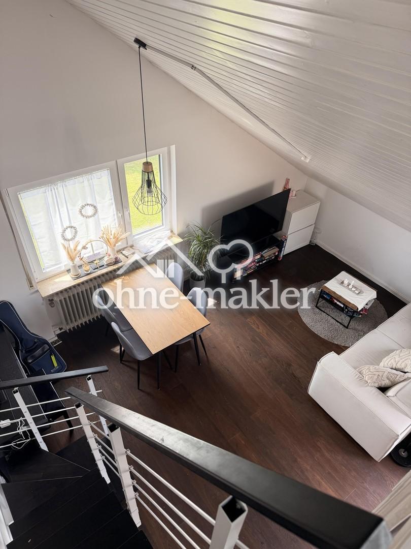 Schöne 2,5-Zimmer Wohnung mit Balkon in Unterensingen - Photo 1