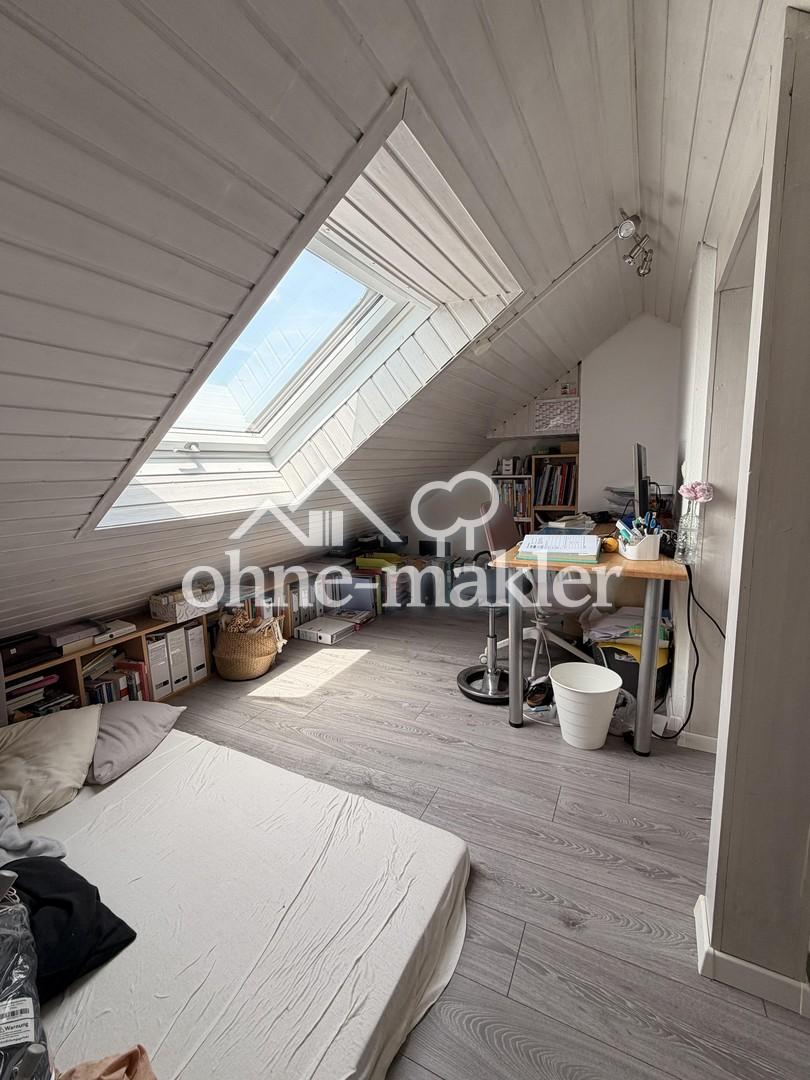 Schöne 2,5-Zimmer Wohnung mit Balkon in Unterensingen - Photo 4