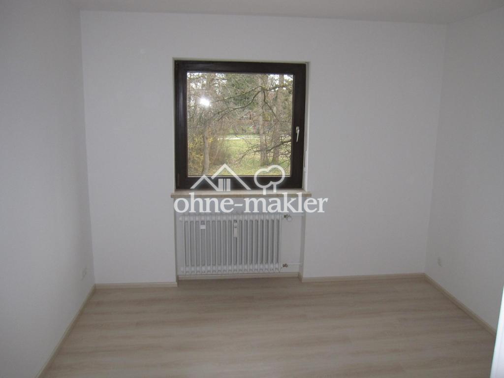 Helle 2-Zi.-Whg. +Blk +EBK (alles neu) in M.-Waldperlach - Foto 1