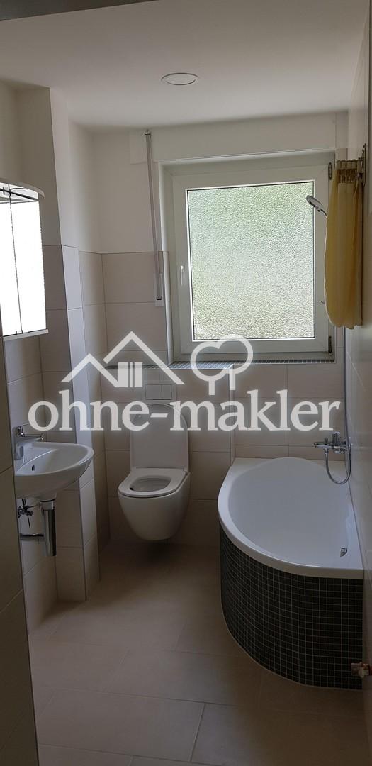 Erstbezug nach kompl. Sanierung, 2-Zimmer Wohnung mit eigenem Freisitz (kleiner Garten) - Photo 1