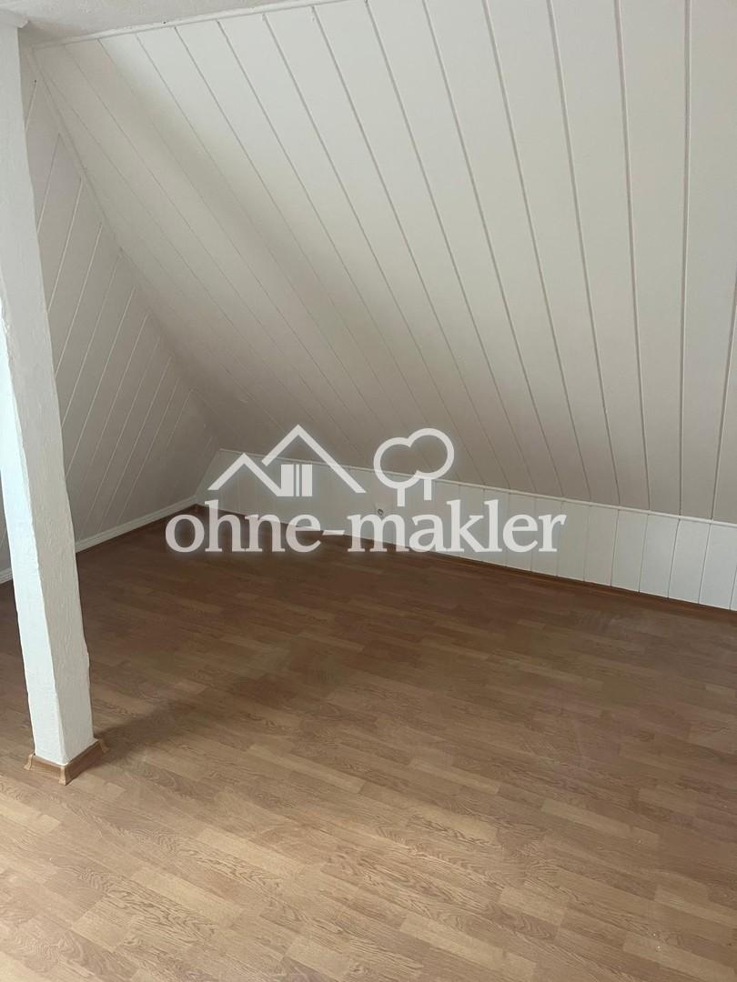 Gepflegte 3-Zimmer-Dachgeschosswohnung - Foto 4