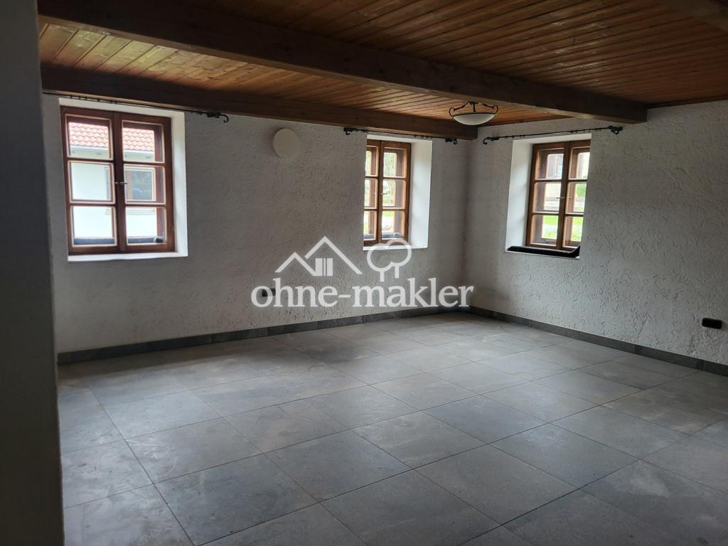 Traumwohnung im Grünen - 8 Zimmer, 3 Bäder, großer Garten, ... - Photo 2