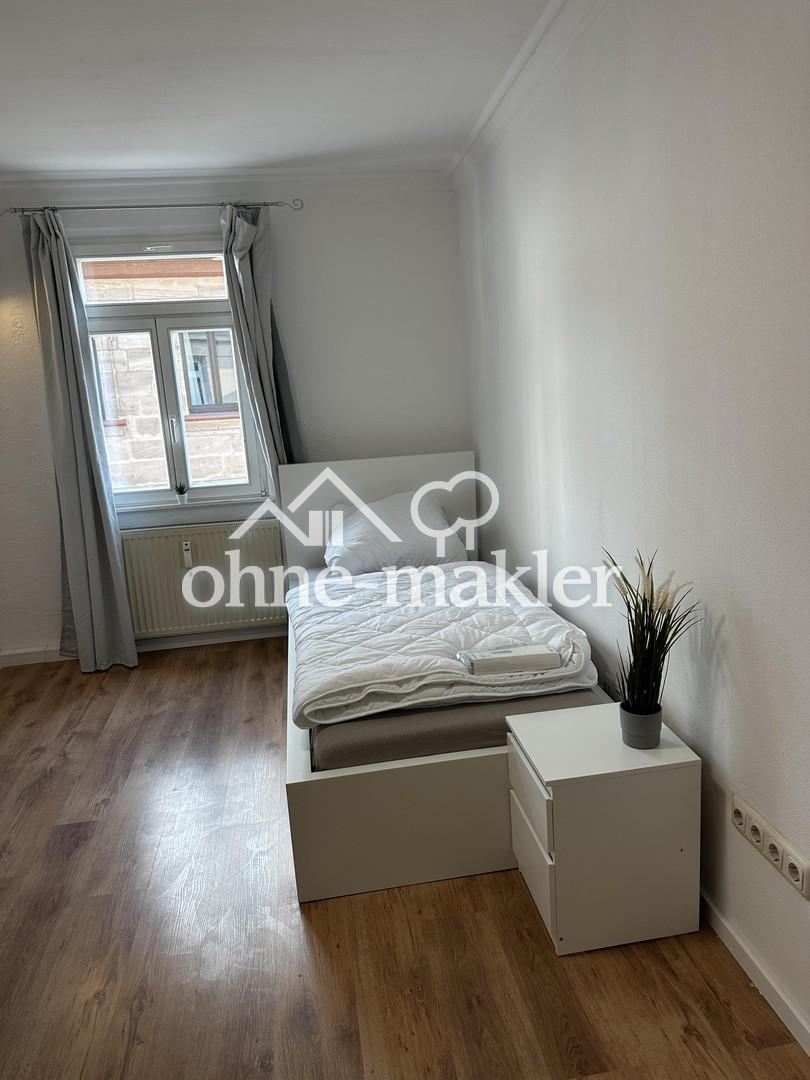 Helle, voll möblierte WG-Zimmer in Top-Lage von Erlangen | All-Inclusive-Miete - Photo 1