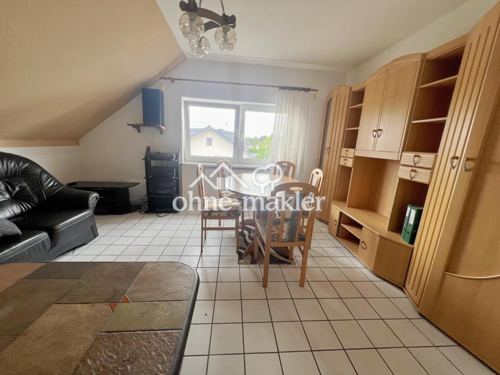 Helle & Top geschnittene DG Wohnung mit EBK & Stellplatz in Sankt Augustin Buisdorf - Photo 2