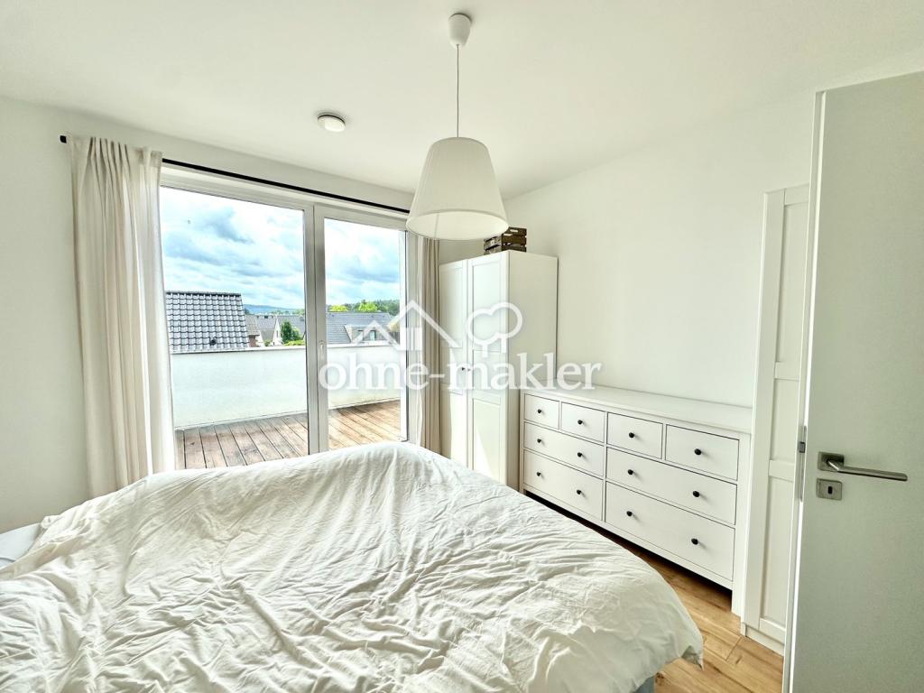 Energieeffizientes - 2 Zimmer - Penthouse mit Dachterrassen und Weitblick - Photo 4