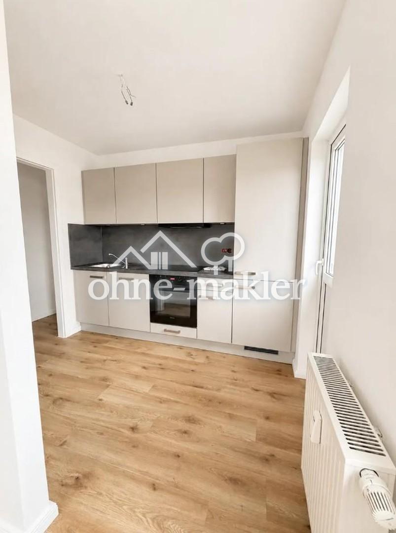 °°Frisch sanierte°° sonnige 3 Zimmer Wohnung mit Balkon und neuer Einbauküche - Photo 1