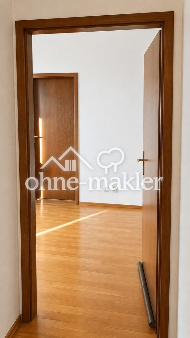 Charmante 1,5-Zimmer-Altbauwohnung mit Parkett & Einbauküche - Photo 3