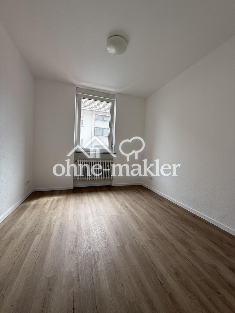 Erstbezug nach Kernsanierung – Moderne 3-Zimmer-Wohnung in Blankenloch - Photo 1