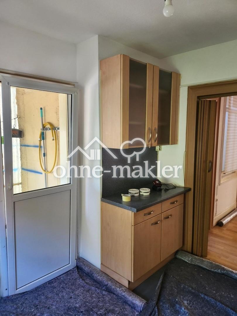 Schöne 4 Zimmer Wohnung mit Einbauküche und Balkon - Foto 3