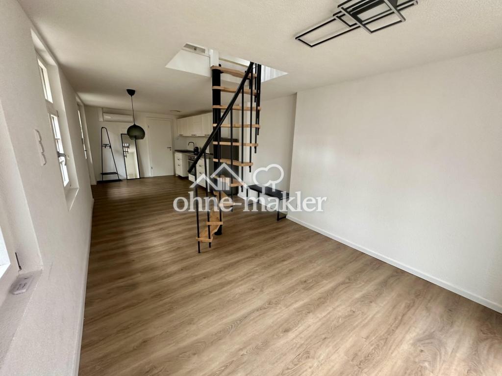 Moderne Maisonettewohnung mit eigenem Eingang, Terrasse und hochwertiger Einbauküche - Photo 1