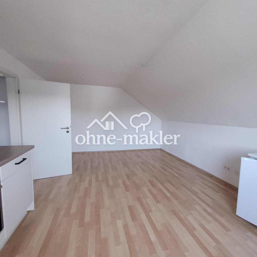 Schöne Dachgeschosswohnung in Refrath - Photo 5