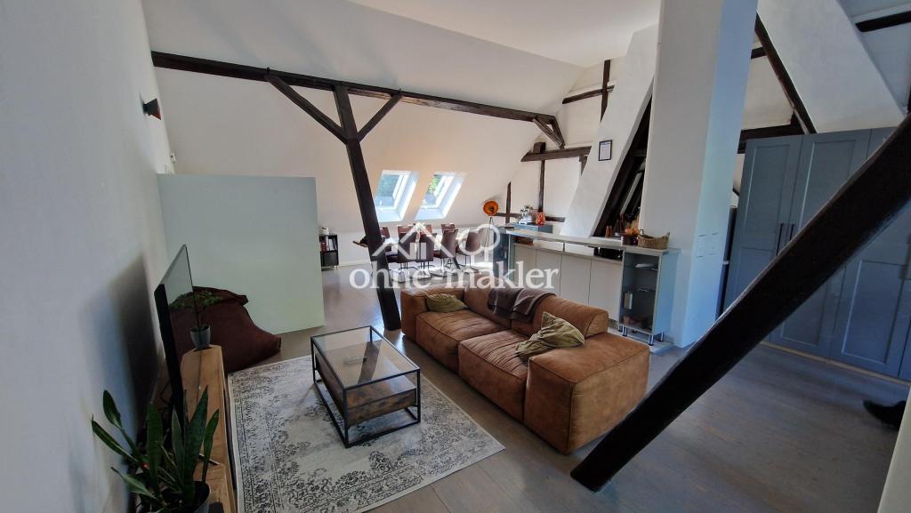 Dachgeschosswohnung mit Gartennutzung im kernsanierten Landhaus - Foto 5