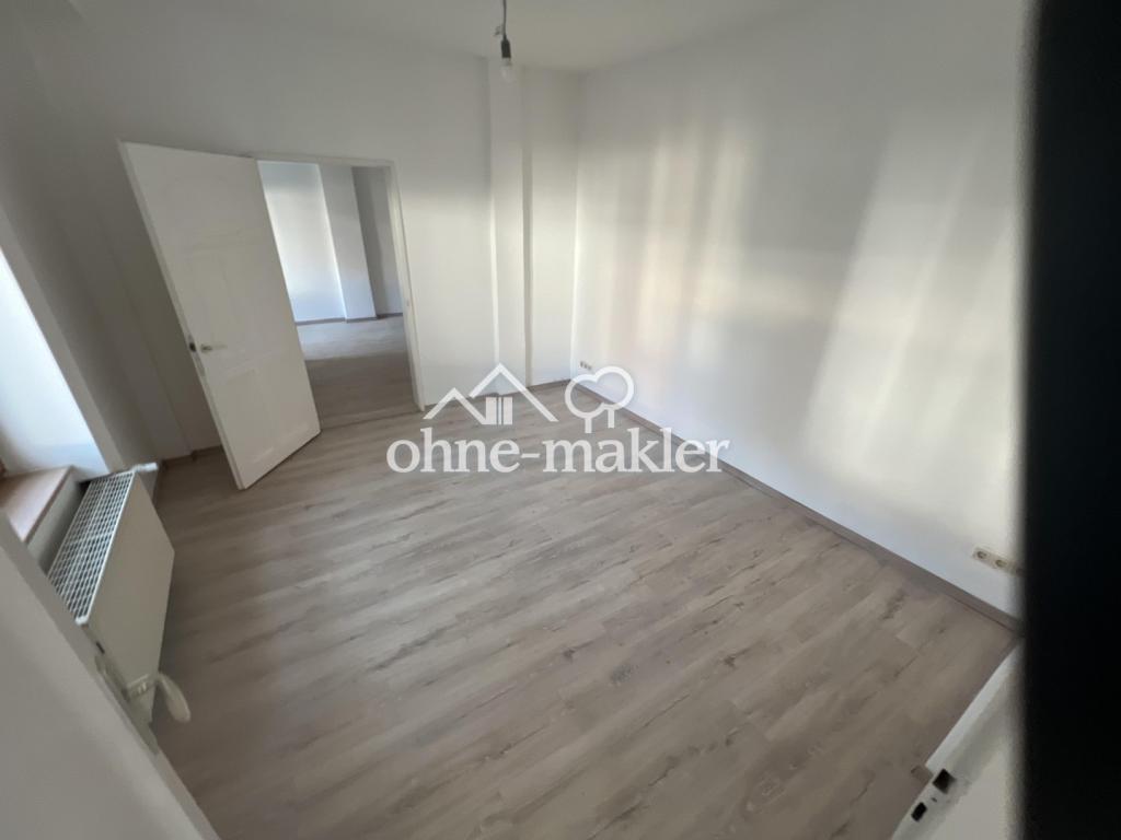 MITARBEITERWOHNUNG Bungalow 120m2 frisch Renoviert, Garten, sofort Frei - Foto 5