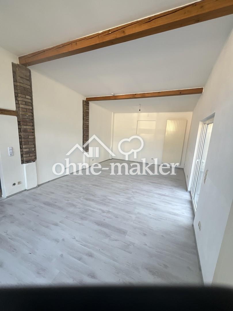 MITARBEITERWOHNUNG Bungalow 120m2 frisch Renoviert, Garten, sofort Frei - Foto 1