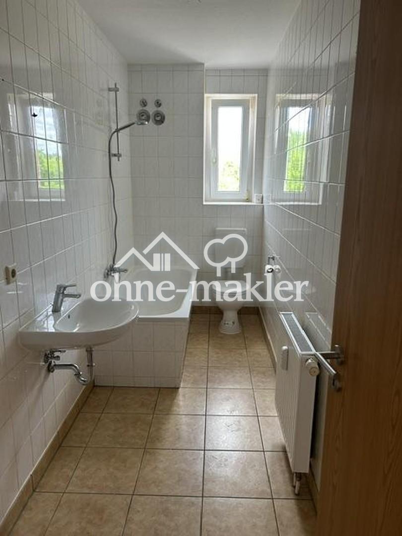 Erstbezug nach Sanierung-attraktive 3-Zimmer-Wohnung im Grünen - Photo 2