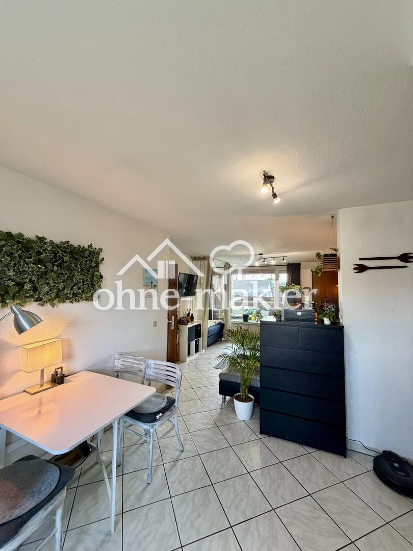 Tolle 1,5 Zimmer Wohnung mit sonniger Loggia,guter Raumaufteilung und eigenem Stellplatz - Photo 3
