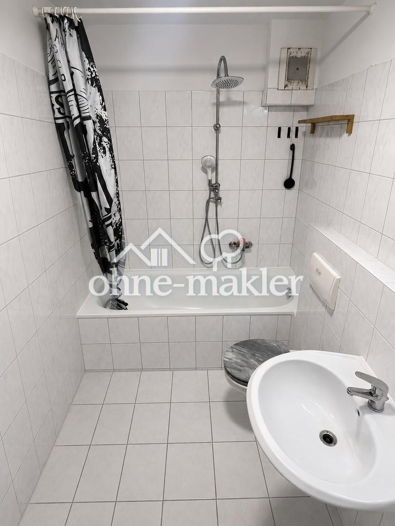 geräumige 3 Zimmer Wohnung mit Balkon und TG - Photo 4