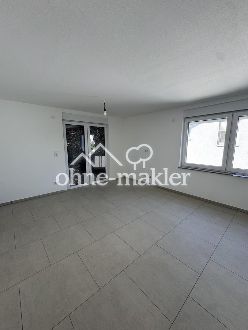 Erstbezug nach Kernsanierung: Großzügige 3-Zimmer-Wohnung mit sonnigem Balkon und Panoramablick - Foto 1