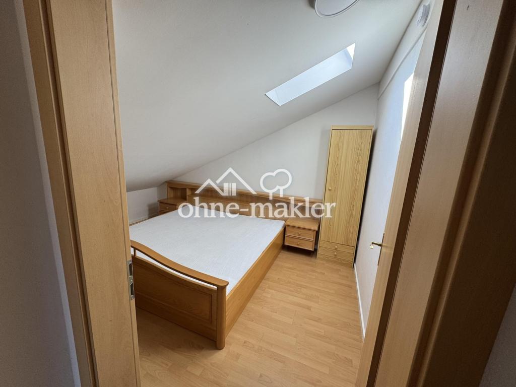 DG Wohnung mit Süd-Balkon und Einbauküche. Tierhaltung nicht erwünscht. - Foto 4