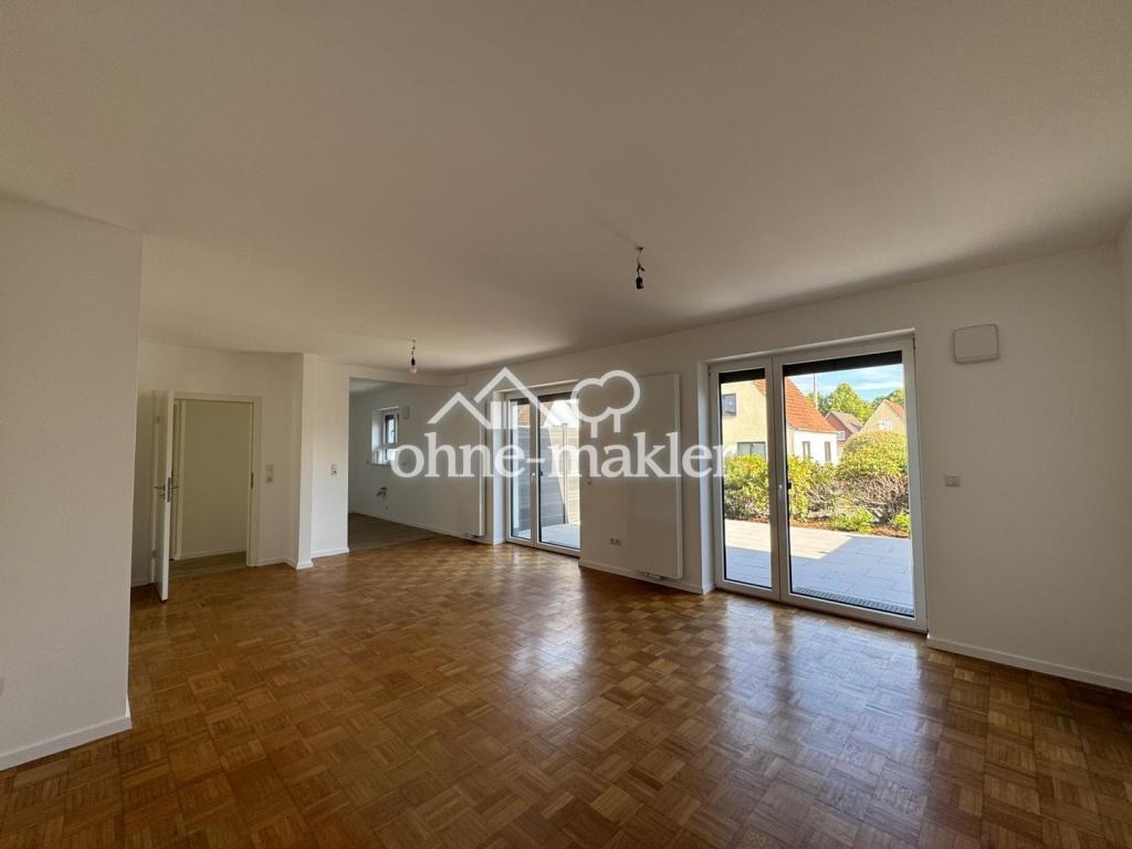 Erstbezug: Umfassend modernisierte Doppelhaushälfte mit Terrasse - Photo 1