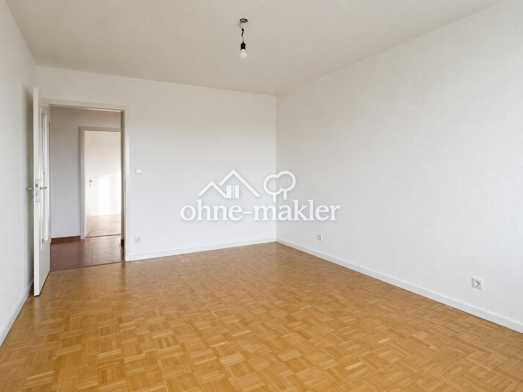 Helle 3-Zimmer-Wohnung mit Loggia, EBK & Aufzug – Stadtbahn vor der Tür - Photo 1