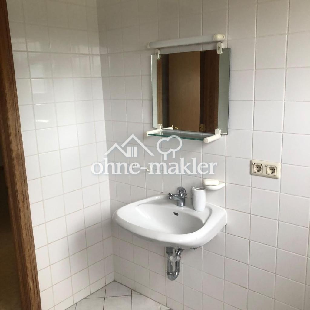Große Wohnung mit Balkon im ruhigen Ort - Photo 5