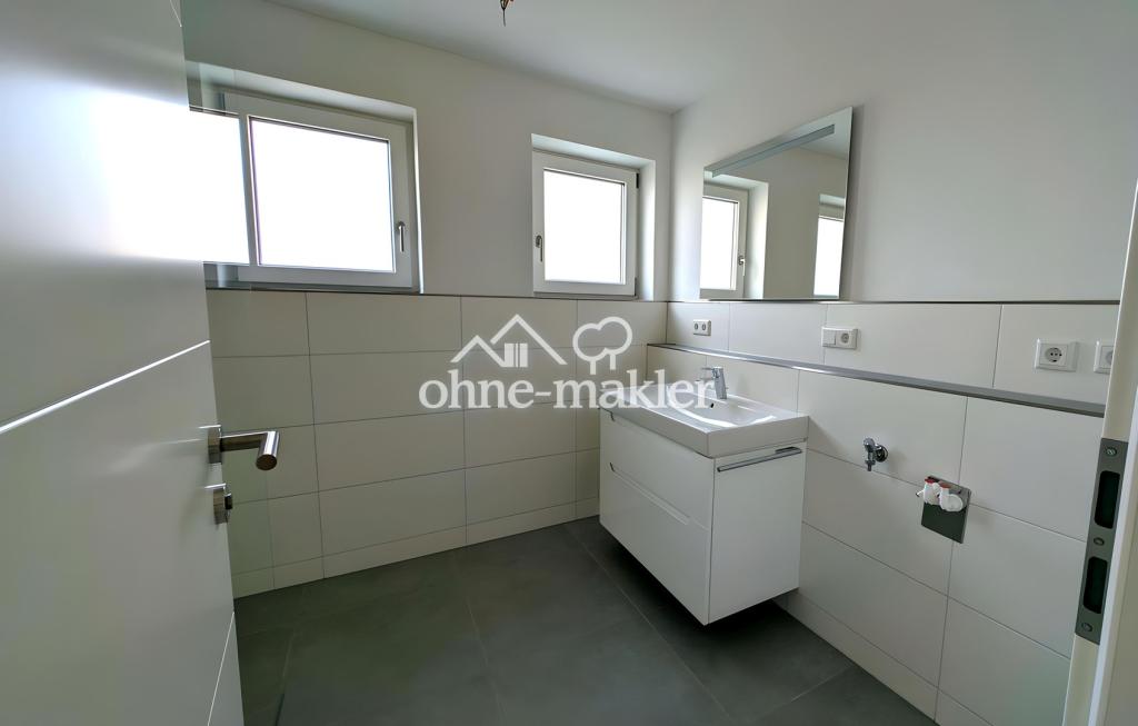 Wohnen mit Komfort: Renovierte Erdgeschosswohnung mit Garten in bevorzugter Lage von Pocking - Photo 4