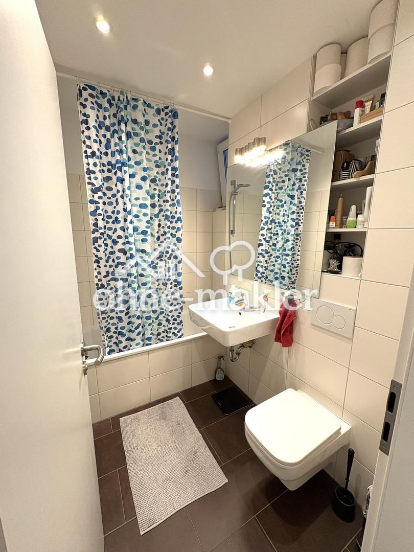 gepflegte 2 1/2-Zimmer-Whg mit Balkon und neuer Einbauküche in Ottobrunn - Photo 5