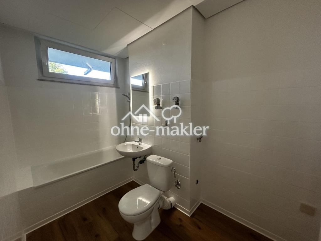 Neu Renoviert: 1-Zimmer-Wohnung mit Loggia in Bad Homburg vor der Höhe - Foto 3