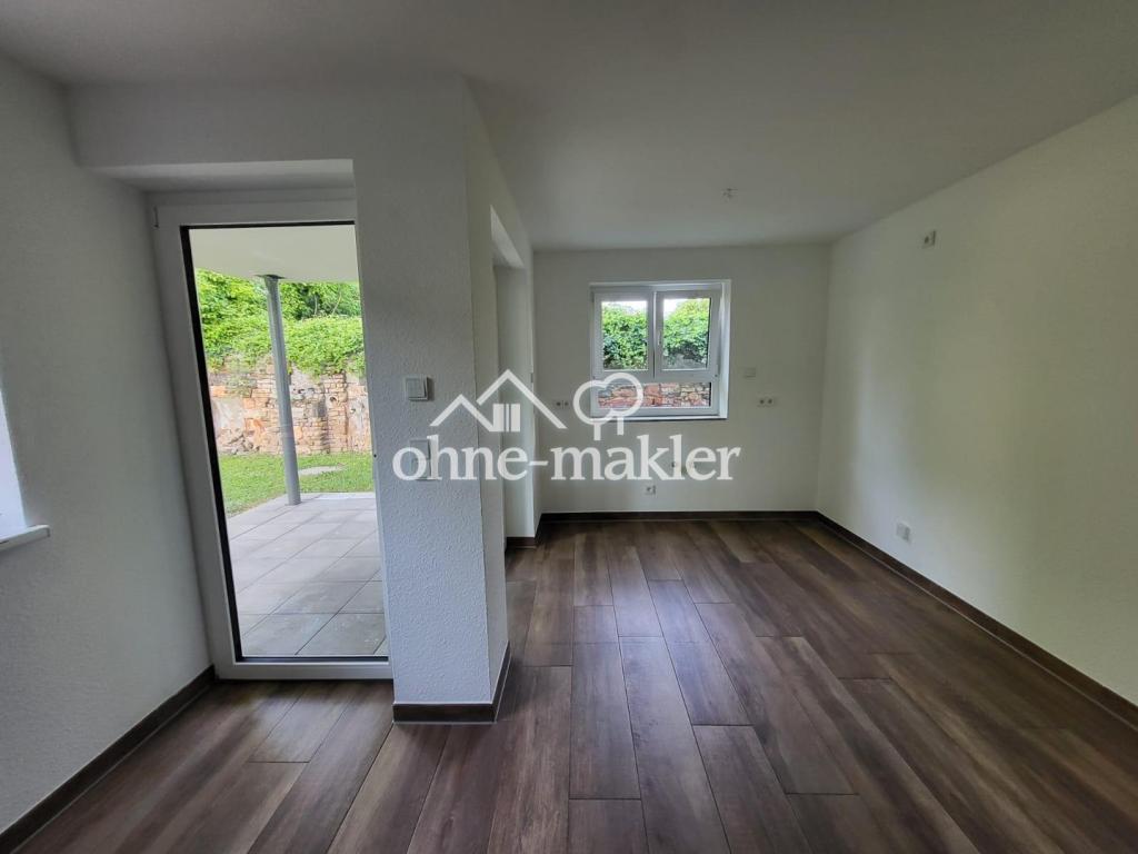 Frisch renovierte 3-Zimmer-Gartenwohnung mit Terrasse, ca. 350 m² Garten und 3 Stellplätzen - Foto 1