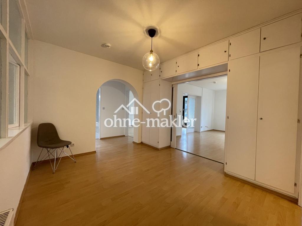 Lichtdurchflutete 4-Zimmer-Wohnung mit Skyline-Blick im Herzen Frankfurts - Photo 3