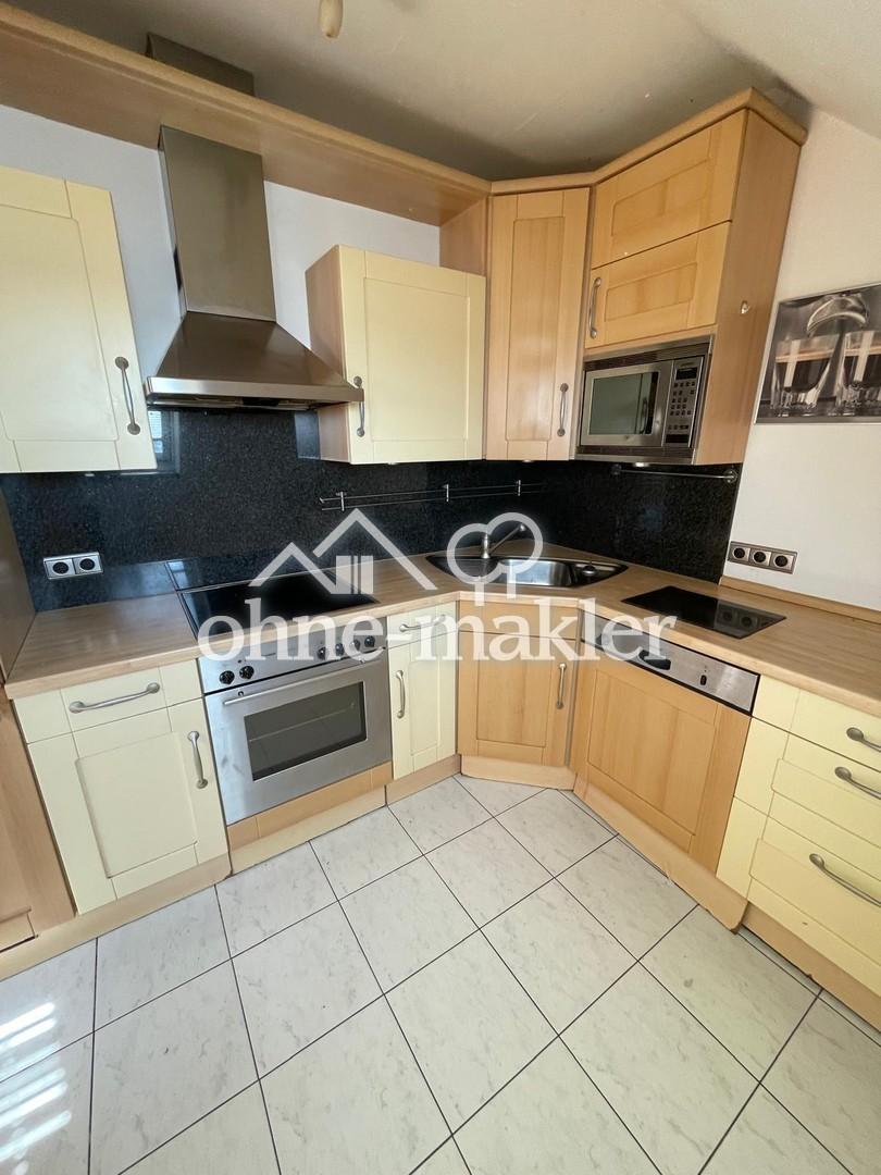 Schöne 3-Zimmer-DG-Wohnung mit Einbauküche in Wesel-Büderich - Foto 2