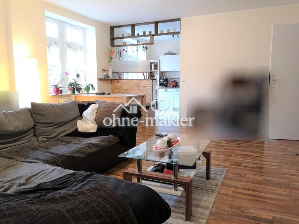 VIEL PLATZ - Große & offen geschnittene Wohnung mit EBK, 3-Zimmer und Balkon in Chemnitz - Photo 1