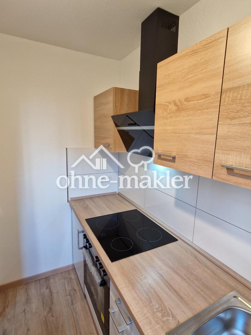 kürzlich vollständig renovierte 2-Zimmer-Wohnung mit Terrasse und Einbauküche in Rastatt - Photo 2