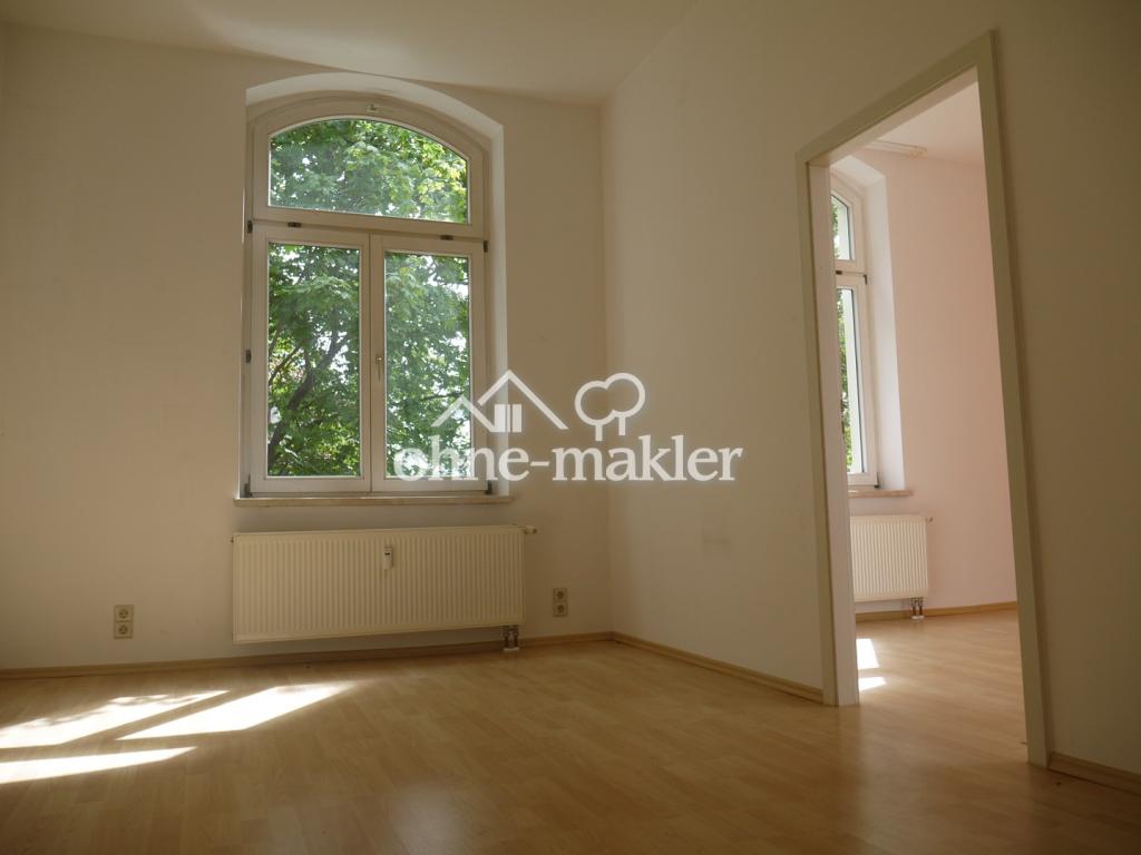 DD-Cotta: Attraktive, großzügige 4-Raum-Wohnung mit Einbauküche und privatem Gartenanteil ! - Photo 1