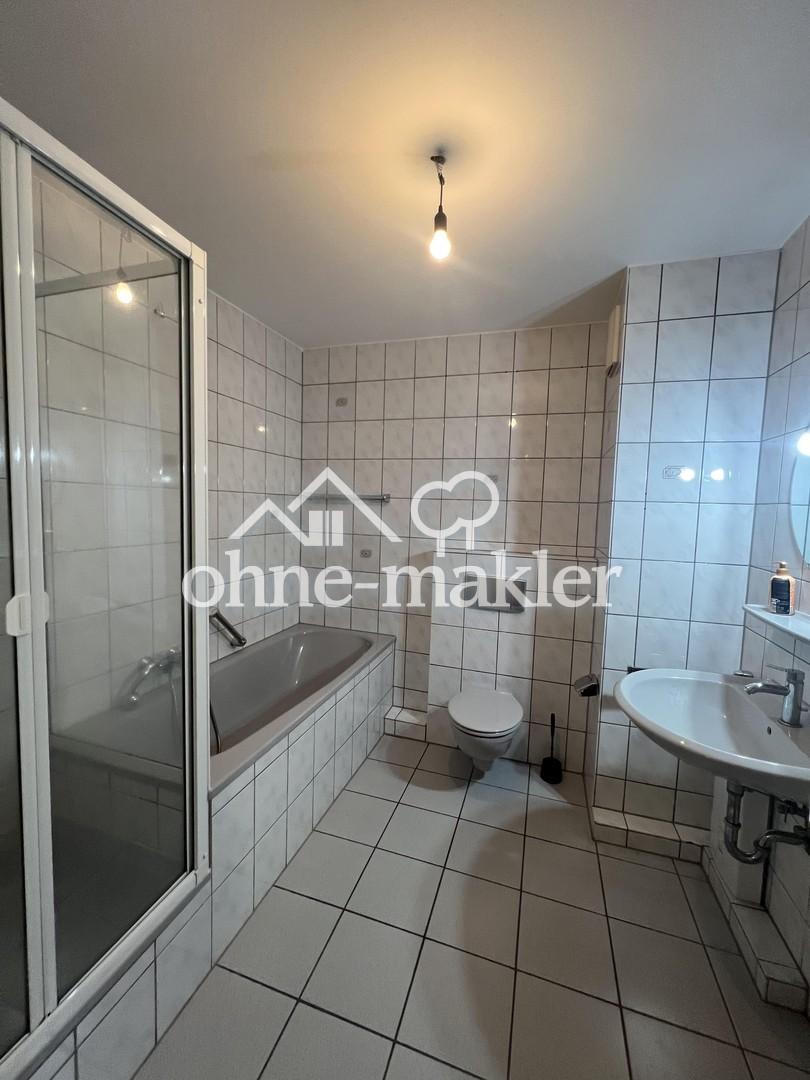 Erstbezug nach Renovierung | 2-Zimmerwohnung Forsbach, 1. OG, Balkon, Tiefgarage - Foto 4
