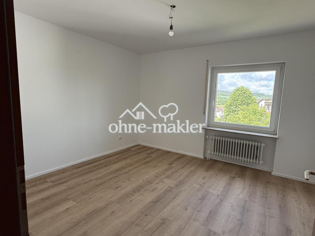 Erstbezug nach Kernsanierung: Helle gepflegte 3-Zimmer-Whg mit Balkon in Lauda-Königshofen - Foto 2