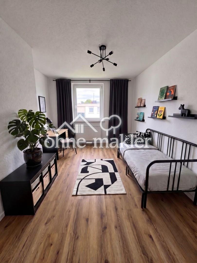 Frisch sanierte helle 4-Zimmer-Wohnung mit Südbalkon - Foto 4