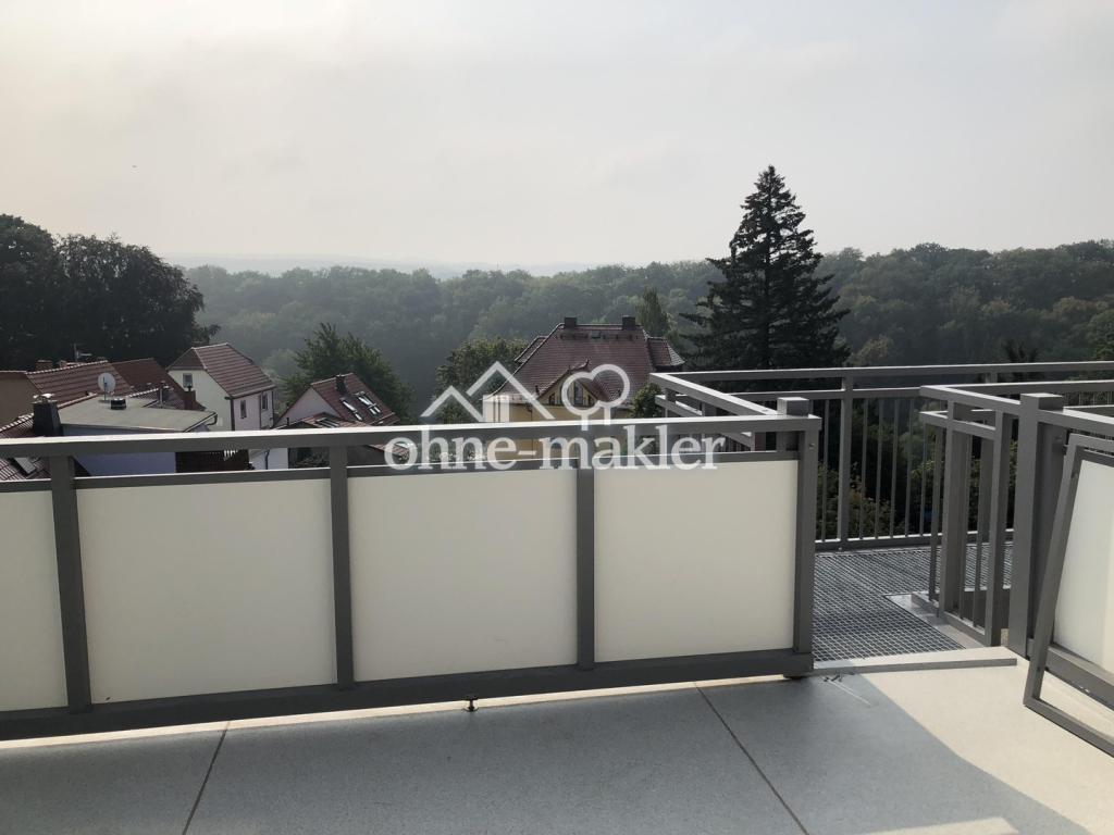 Wohnung in ruhiger Lage mit Balkon - Foto 2