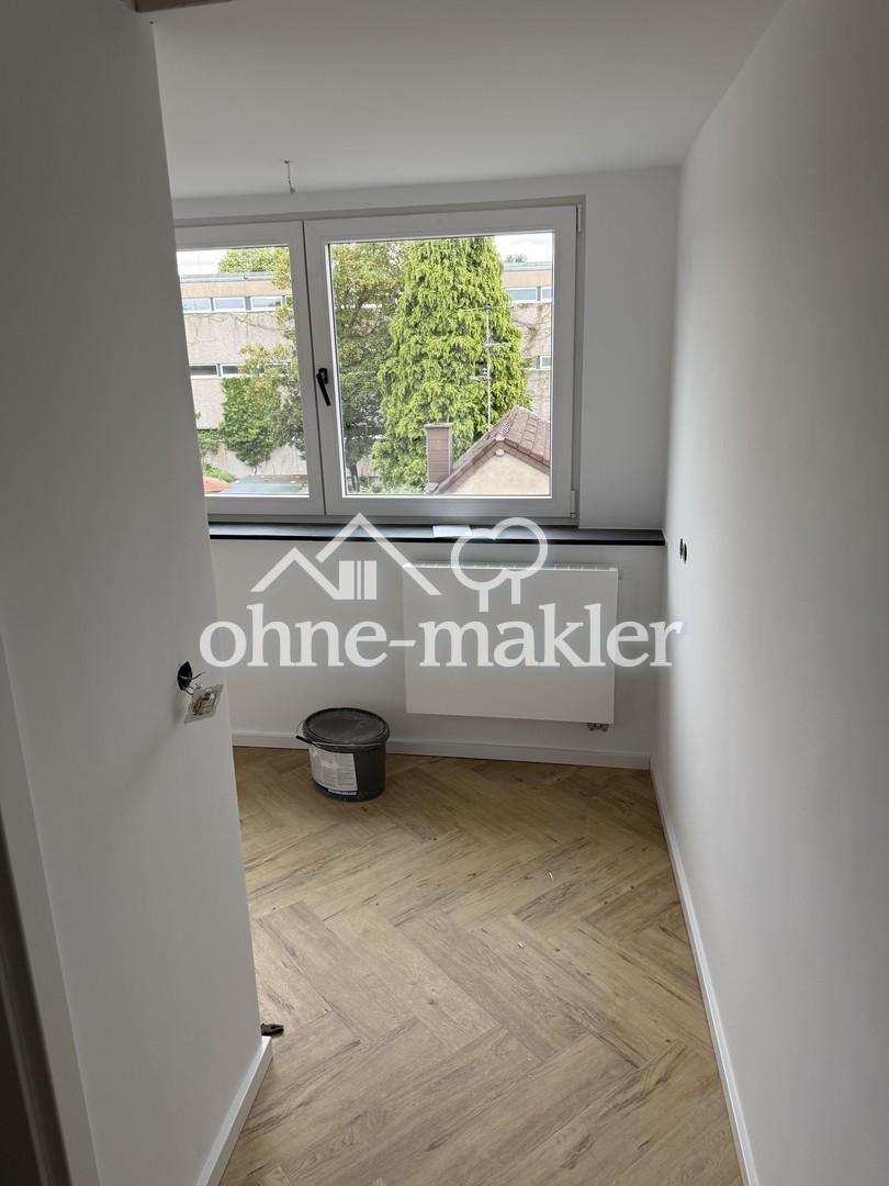Stilvoll wohnen unterm Dach – Kernsanierte Zwei Zimmer Wohnung mit hochwertiger Ausstattung! - Foto 4
