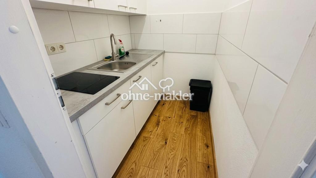 All-Inclusive: Frisch saniertes, vollmöbliertes Studio im 11. OG mit spektakulärem Stadtblick - Photo 2